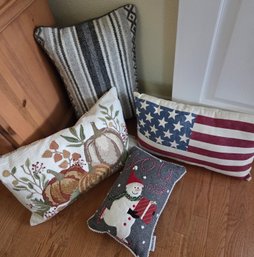Darling Decorative Throw Pillows- USA Winter Holidays Snowman Fall Harvest