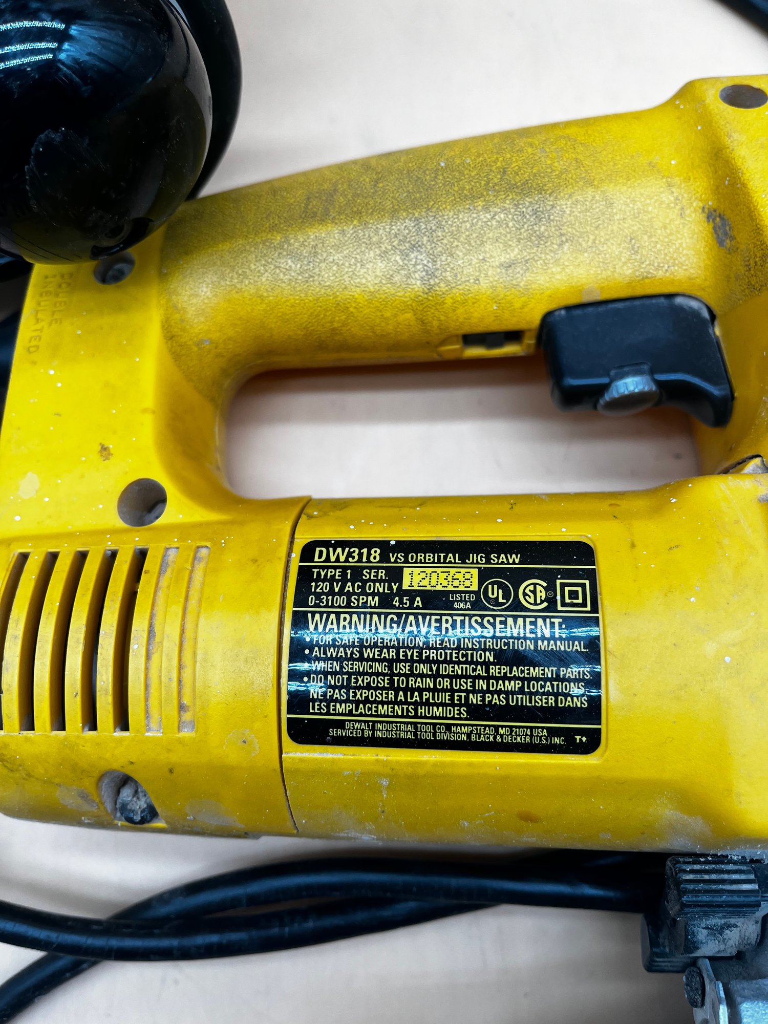 Dw610 Guide 3 Dewalt Tools Orbital Jigsaw DW318, Router DW610 And A Trim Router 673 ...