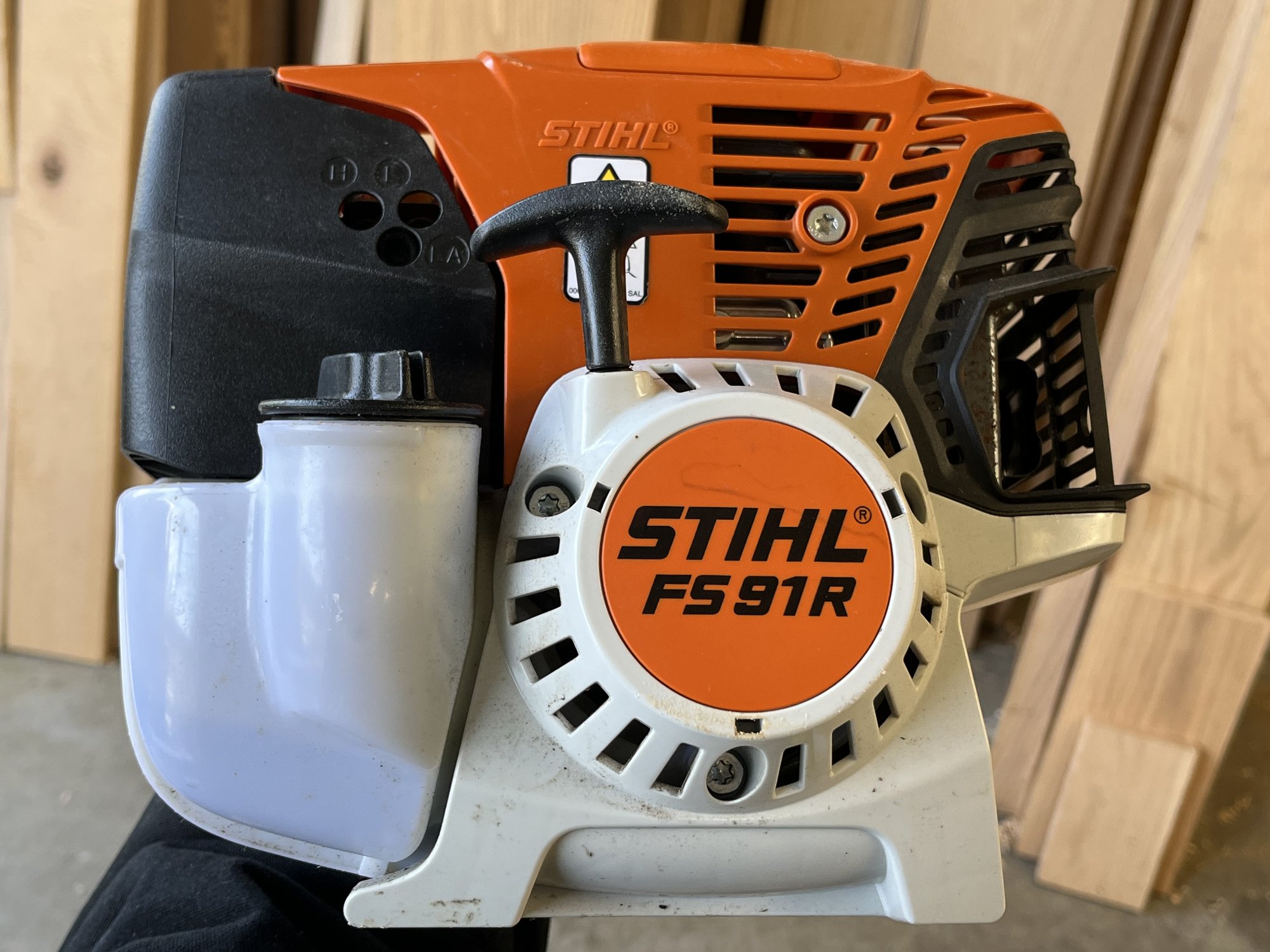 Stihl FS91R Gas-Powered Trimmer #10426 | Auctionninja.com