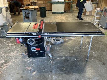 SawStop 10' Professional Stationary Cabinet Saw