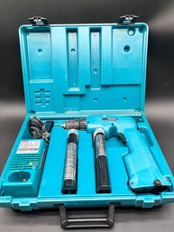 Vintage Makita Cordless Drill Model 6011D With 2 Batteries And Charger