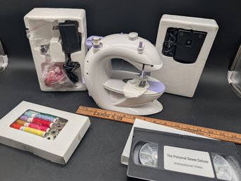 Mini Portable Sewing Machine