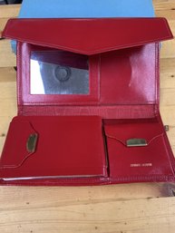 Red Wilshire Leathercrafters Cowhide Foldable Wallet