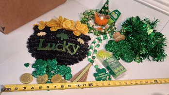 Saint Patricks Day Lot Of Decor