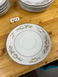 International Silver Co. Fine China #326 Springtime - 5 Small Plates And 6 Lg Plates