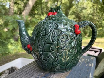 Vintage Christmas Tea Pot