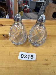 Clear Glass Salt And Pepper Shakers Vintage