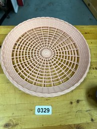 Set Of 2 Pink Plastic Plate Holders