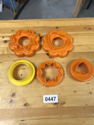 Vintage Tupperware Set Of 5 Cookie Cutters