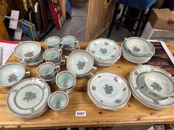 51 Piece Calyx Ware England Set