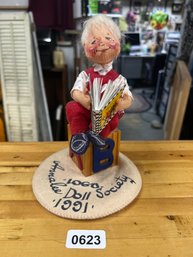 1991 Annalee Mother Goose Collectible Doll