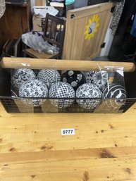 Lot Of 8 Potpourri Ceramic Balls With Metal Holder