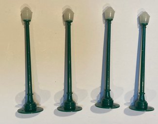 Set Of Four Plastic Model Railroad Street Lamps