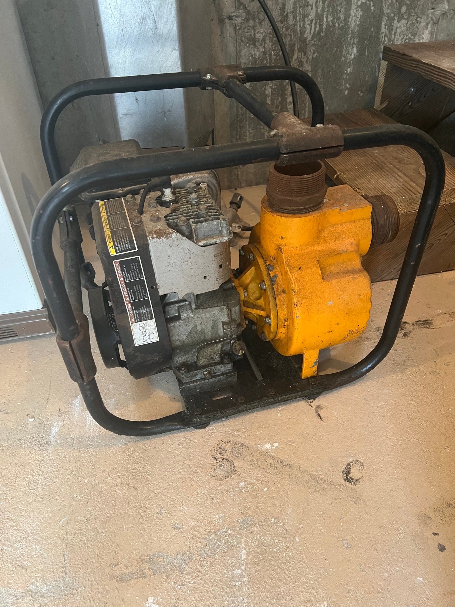 Dayton Teel Briggs & Stratton 3P600D 0779 Self Priming Centrifugal Pump ...