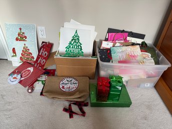 Holiday Gift Bags And Boxes