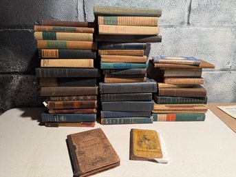 Books 9: The King & I, Alexls Castle, Erik Dorn, William O Douglas, Ernest Hemingway And More