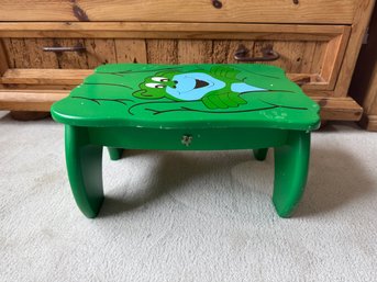 Green Monkey Step Stool