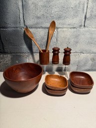 Mid-century Modern Wooden Kitchenware Set With Bowls, Utensils, And Grinders