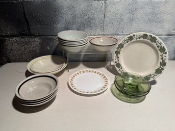 Variety Of Dishes/bowls: Lucci Stoneware, Corelle, English Ivy, Johnson Bros And More