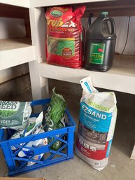 Grass Needs And Bar And Bar And Chain Lubricant