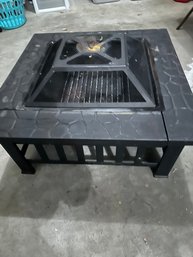 Modern Square Steel And Composite Wood-burning Fire Pit