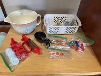 The Fun Holiday Baking Lot!