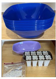 Plastic Server With Ice Pop Maker And Set Of 13 Plastic Serving Or Popcorn Bowls