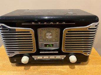 A Modern TEAC SL-D80-B Retro-style Stereo Radio With CD Player.