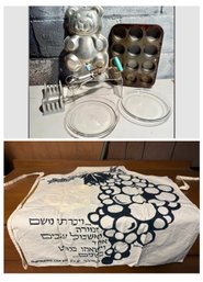 Wilton Bear Baking Pan, Muffin Tins, Pie Plates, Apron And Vintage Mixer