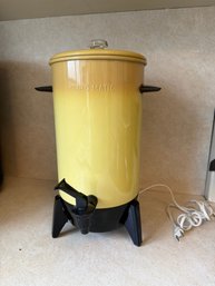 Vintage Yellow Mirro-Matic Electric Percolator Coffee Maker