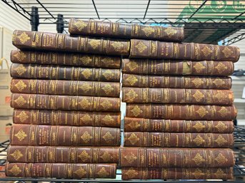 Multi-volume Antique Leather-bound Collection Of Shakespeare's Plays