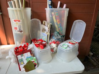Holiday Station / Gift Wrapping Galore