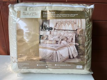 Touch Of Glass Queen Bedspread