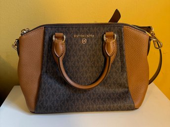 Michael Kors Medium Logo And Leather Satchel Handbag With Gold-tone Hardware.