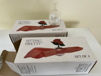 8 Sitting Pretty Flower Holder Napkin Rings (Plastic Not Glass)