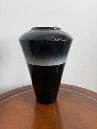 Handcrafted Nora Fenton Black Lacquerware Vase An Eggshell Inlay Transition Design.