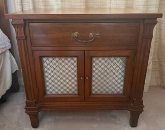 Davis Cherry Wood End Table #1