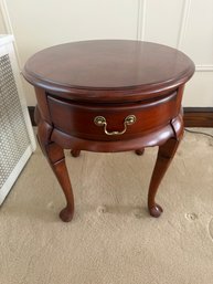 Thomasville End Table #1