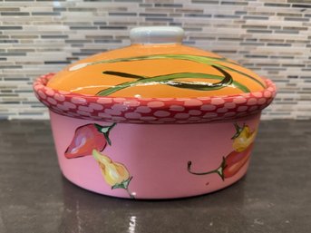 Droll Design Casserole Dish With Lid