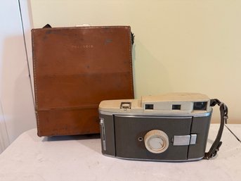Vintage Polaroid Land Camera With Case