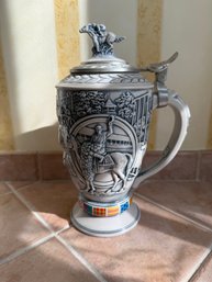 Avon 1992 'Winner's Circle' Horse Race Ceramic Beer Stein