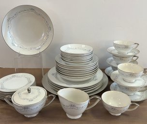 Incomplete Set Of Mikasa Fine China Chadsworth 8273