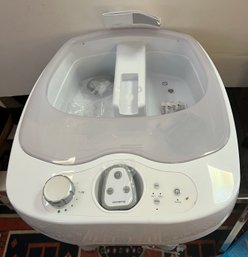 Brookstone Aqua-jet Foot Spa