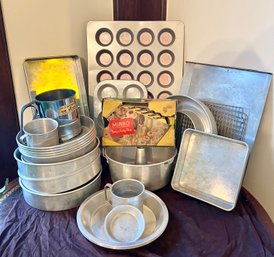 Aluminum Baking Lot And Mirro Cooky And Pastry Press