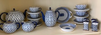 Imperial Russia Porcelain Tea Set With Cobalt Net Pattern And Tulip Shape.