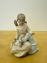 Lladro LITTLE SISTER #1534