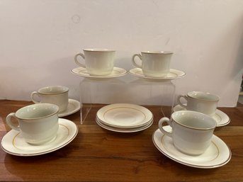 Sweet Flowers Collection Stoneware Japan Tea Cups/saucers