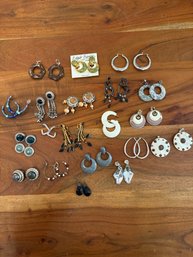 20 Costume Earrings #4