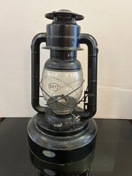 Dietz Oil Lamp 2500