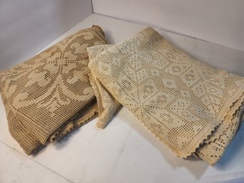 61 2 Vintage Lace Tablecloths